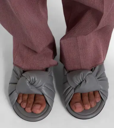 Bottega Veneta Cherry Knot leather mules | Thumbnail 6