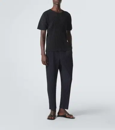Homme Plissé Issey Miyake Homme Plissé Issey Miyake Basics pleated T-shirt | Thumbnail 2