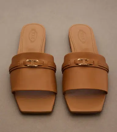 Tod's Leather slides | Thumbnail 3