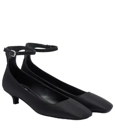 TOTEME Satin pumps | Thumbnail 1