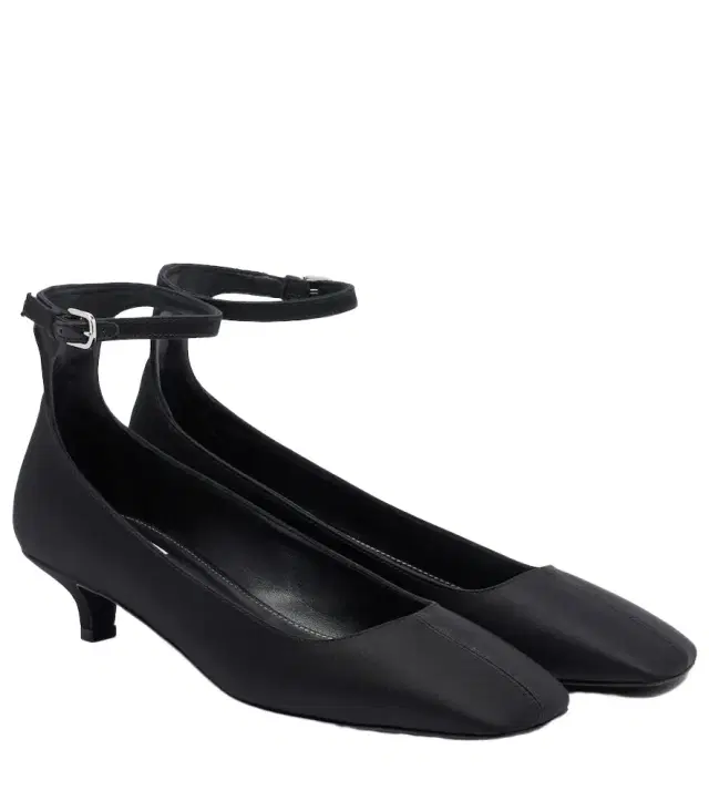 Toteme Satin pumps