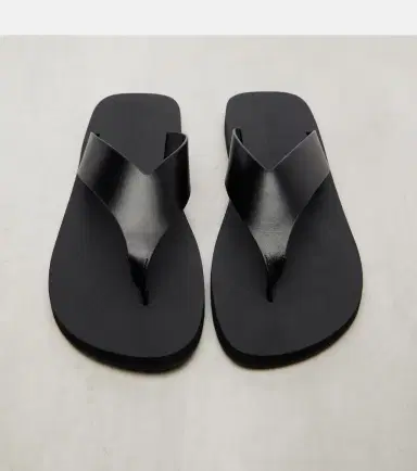 The Row Dune leather thong sandals | Thumbnail 4 The Row Dune leather thong sandals | Thumbnail 4