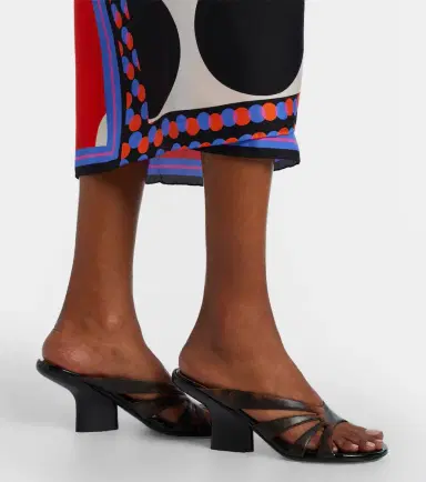 Dries Van Noten Distressed leather mules | Thumbnail 5