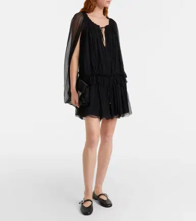 Roger Vivier Roundy Toe embellished leather ballet flats | Thumbnail 6