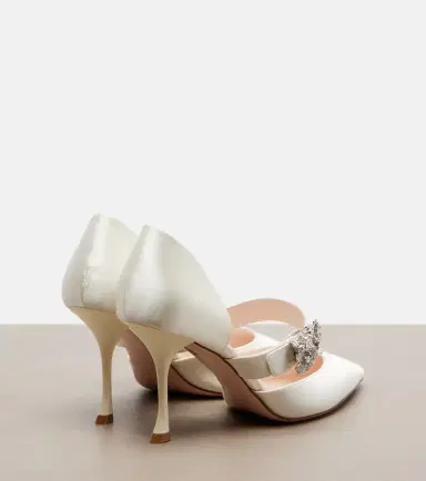 Roger Vivier Mini Bouquet embellished satin pumps | Thumbnail 2
