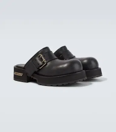 Balenciaga Venom leather mules | Thumbnail 3