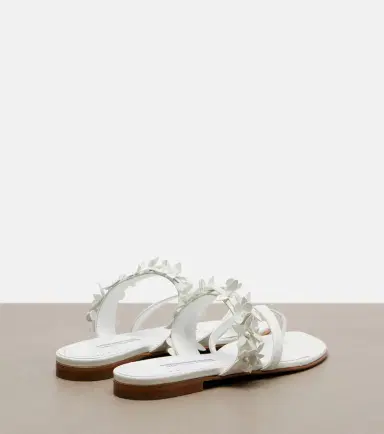 Manolo Blahnik Fiosa appliqué leather thong sandals | Thumbnail 2
