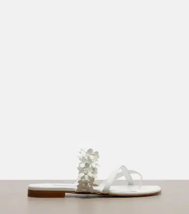 Manolo Blahnik Fiosa appliqué leather thong sandals | Thumbnail 4