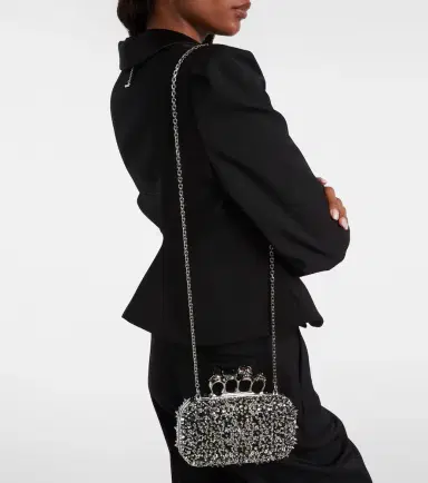 McQueen Knuckle embellished clutch | Thumbnail 5