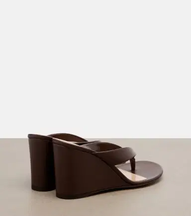 Gianvito Rossi Leather wedge thong sandals | Thumbnail 4