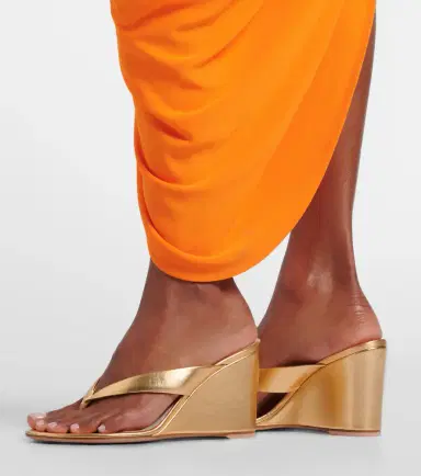 Gianvito Rossi Leather wedge thong sandals | Thumbnail 6