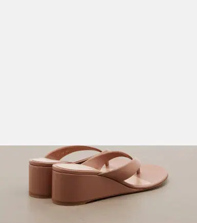 Gianvito Rossi Leather wedge thong sandals | Thumbnail 2