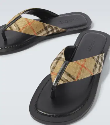 Burberry Check leather-trimmed thong sandals | Thumbnail 4