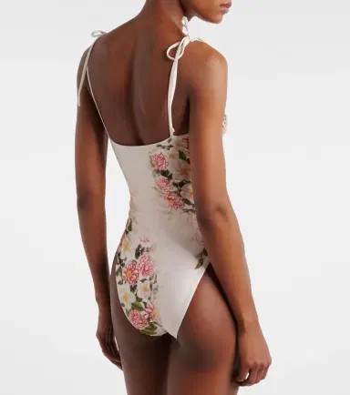 Agua by Agua Bendita Rabano floral swimsuit | Thumbnail 3