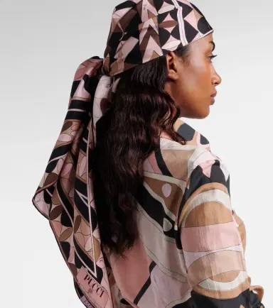 Pucci Manuba silk twill scarf | Thumbnail 5