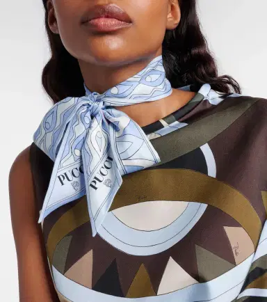 Pucci Printed silk twill scarf | Thumbnail 4