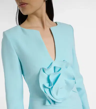Roland Mouret Floral-appliqué crêpe gown | Thumbnail 3 Roland Mouret Floral-appliqué crêpe gown | Thumbnail 3