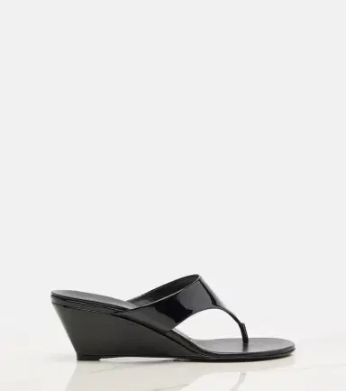Prada Patent leather thong sandals | Thumbnail 2
