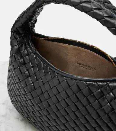 Bottega Veneta Veneta Intrecciato Small top-handle bag | Thumbnail 4