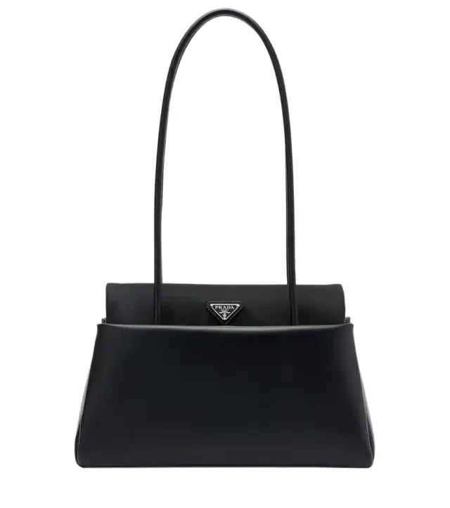 Passage Medium leather shoulder bag