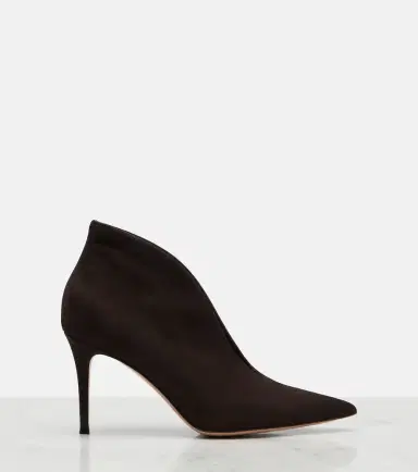 Gianvito Rossi Vania suede pumps | Thumbnail 3 Gianvito Rossi Vania suede pumps | Thumbnail 3