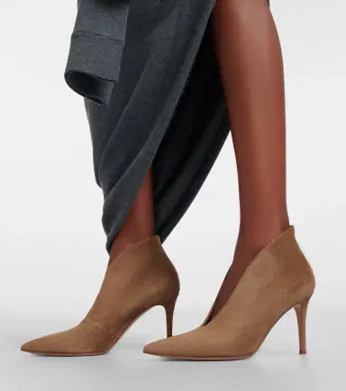 Gianvito Rossi Vania suede pumps | Thumbnail 5 Gianvito Rossi Vania suede pumps | Thumbnail 5
