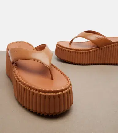 Chloé Chloé Nama leather platform thong sandals | Thumbnail 3