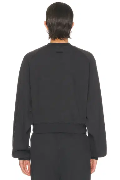 Fear of God Essentials Campus 90's Cropped Raglan Fleece Crewneck Sweatshirt | Thumbnail 3 Fear of God Essentials Campus 90's Cropped Raglan Fleece Crewneck Sweatshirt | Thumbnail 3
