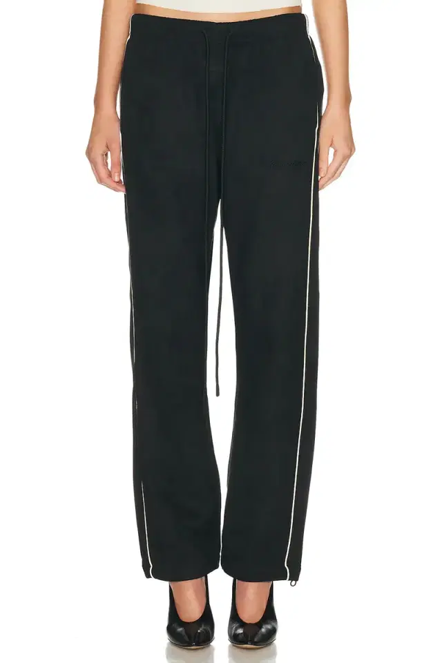 Signature Relaxed Suede Fleece Pant