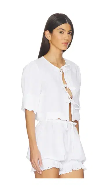 Sister NY Scalloped Top | Thumbnail 2