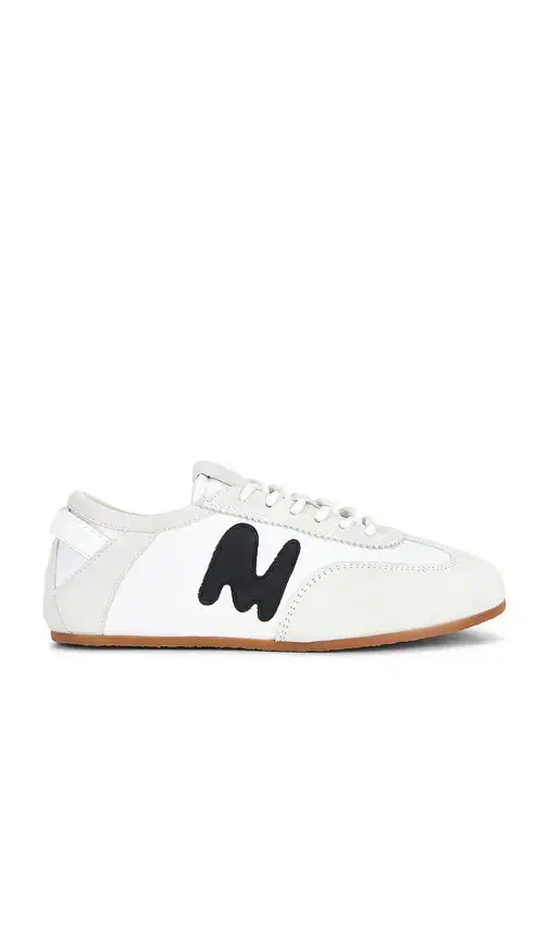 New Retro Super Light Sneaker