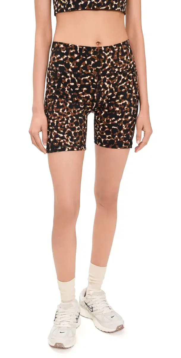 Sweaty Betty Power Biker horts 6 Brown Offbeat Animal Print