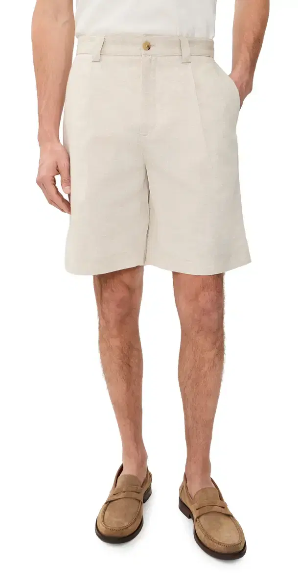Pleated Shorts 9 Macadamia