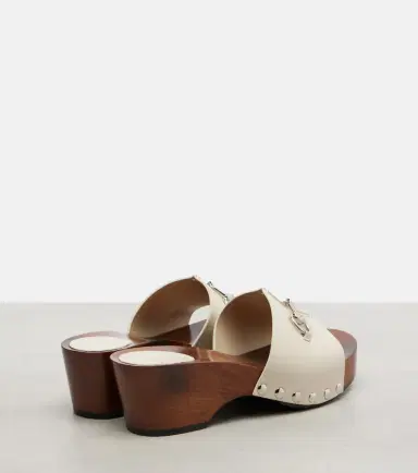 Gucci Horsebit leather clogs | Thumbnail 3 Gucci Horsebit leather clogs | Thumbnail 3