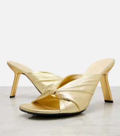 Loewe Paula's Ibiza Pebble Soft leather mules | Thumbnail 4