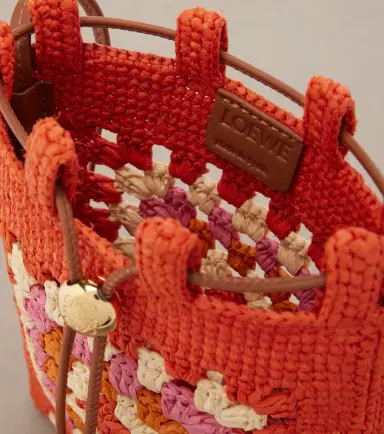 Loewe Paula's Ibiza crochet raffia pouch with strap | Thumbnail 3 Loewe Paula's Ibiza crochet raffia pouch with strap | Thumbnail 3