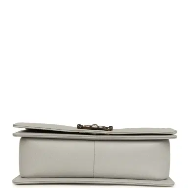 Chanel Chanel Medium Boy Bag Light Grey Caviar Light Gold Hardware | Thumbnail 6 Chanel Chanel Medium Boy Bag Light Grey Caviar Light Gold Hardware | Thumbnail 6