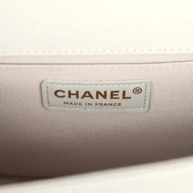 Chanel Chanel Medium Boy Bag Light Grey Caviar Light Gold Hardware | Thumbnail 9 Chanel Chanel Medium Boy Bag Light Grey Caviar Light Gold Hardware | Thumbnail 9