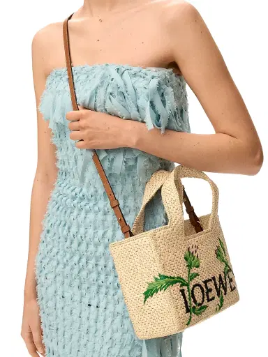 Loewe Women's x Paula's Ibiza Font Small Logo Raffia Tote Bag - Natural Green | Thumbnail 2