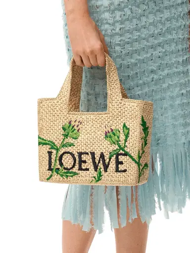 Loewe Women's x Paula's Ibiza Font Small Logo Raffia Tote Bag - Natural Green | Thumbnail 1