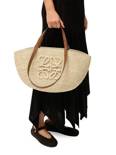 LOEWE Women's x Paula's Ibiza Eclipse Raffia Basket Bag - Natural Tan | Thumbnail 2 LOEWE Women's x Paula's Ibiza Eclipse Raffia Basket Bag - Natural Tan | Thumbnail 2