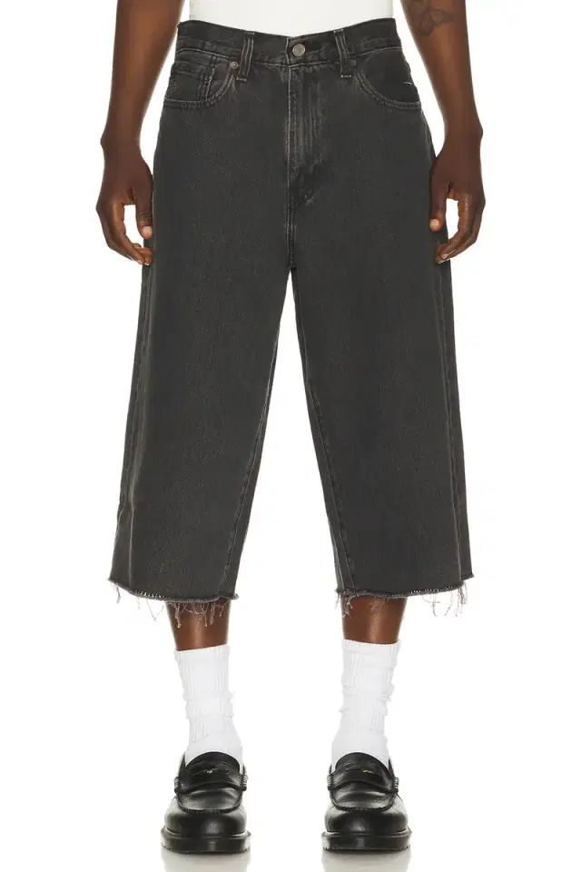 478 Baggy Capri Shorts