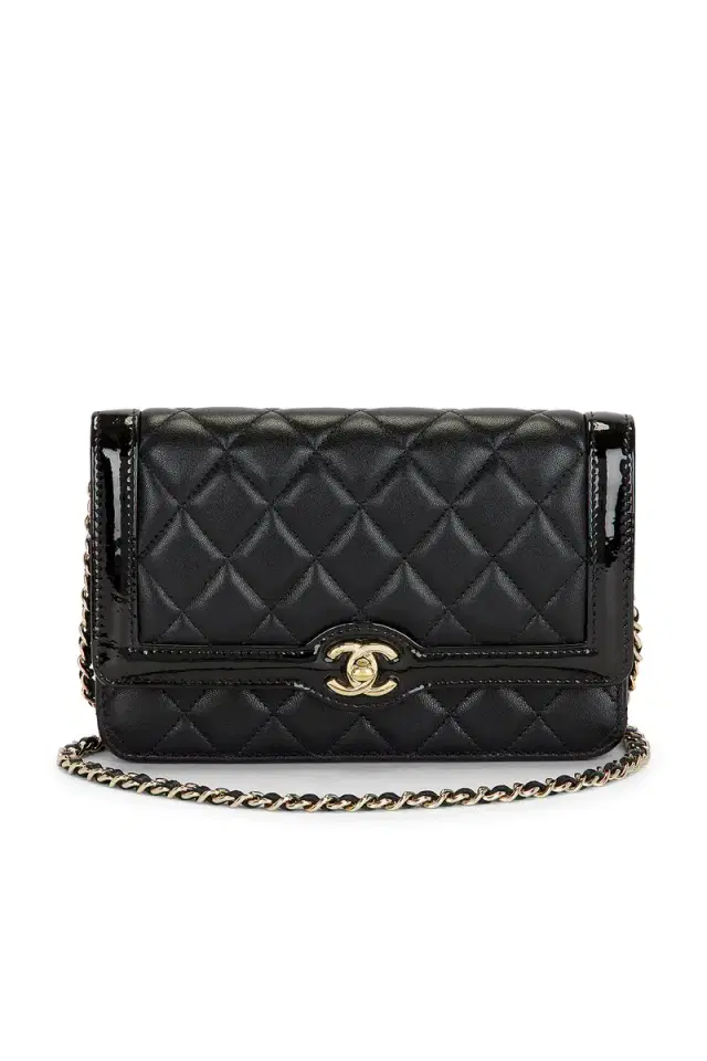 chanel Chanel Lambskin Wallet On Chain