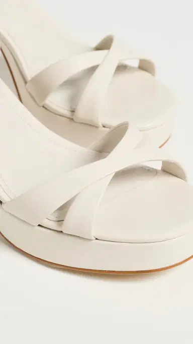 Larroudé Bianca Low Sandals Leather | Thumbnail 6