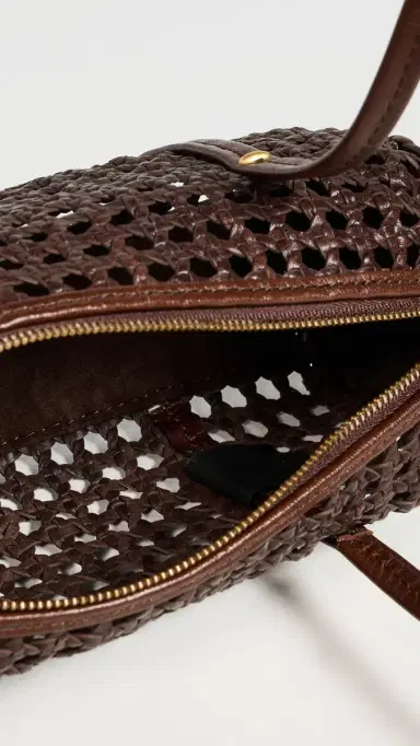 Madewell The Brioche Mini Shoulder Bag In Open Leather Cherry Wood One Size | Thumbnail 6