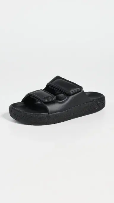 Veja Etna Bold Sandals | Thumbnail 2