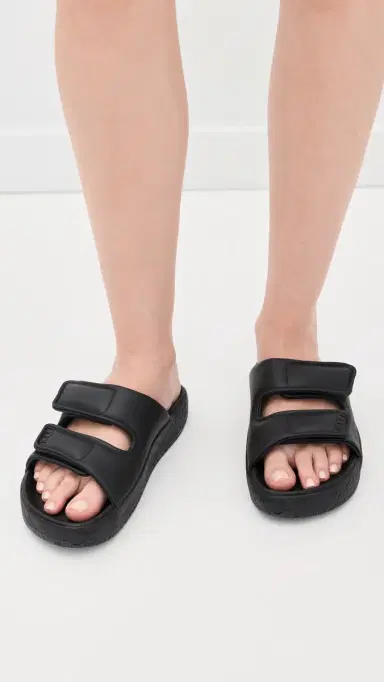 Veja Etna Bold Sandals | Thumbnail 3