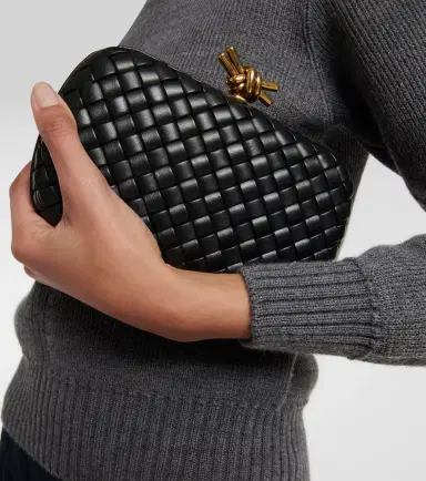 Bottega Veneta Knot Intreccio leather clutch | Thumbnail 5
