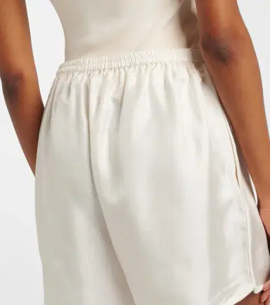 RÓHE Róhe Silk shorts | Thumbnail 3