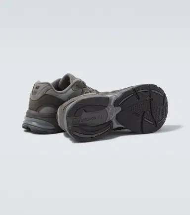 COMME des GARCONS HOMME Comme des Garçons Homme x New Balance 2010 suede-trimmed sneakers | Thumbnail 4 COMME des GARCONS HOMME Comme des Garçons Homme x New Balance 2010 suede-trimmed sneakers | Thumbnail 4